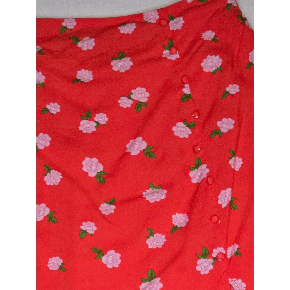 Miss Selfridge Red Floral Rose Button Side Slit Midi Skirt US 12 Viscose - Picture 3 of 9